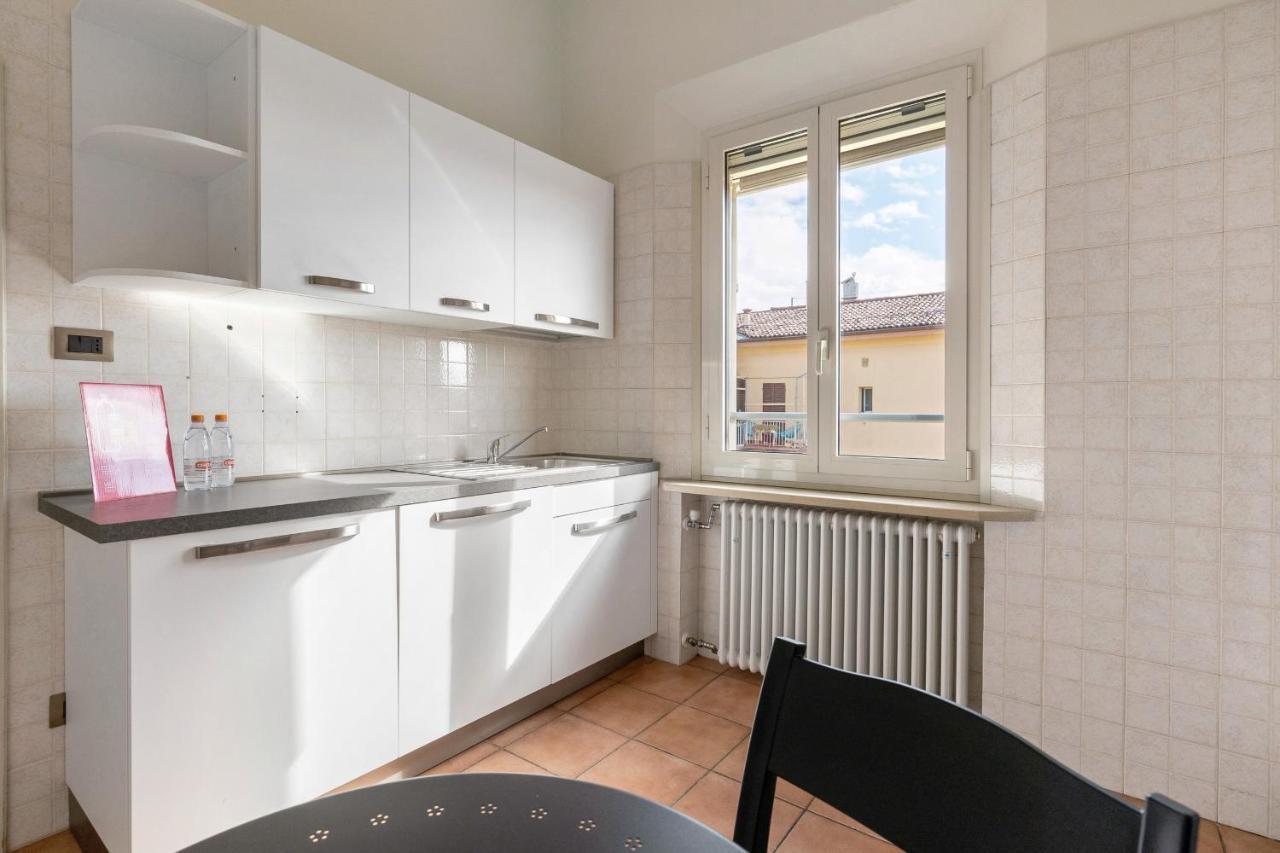 Irnerio Apartments By Wonderful Italy Болоня Екстериор снимка