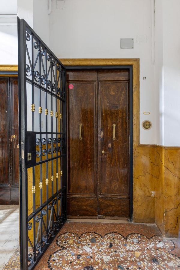 Irnerio Apartments By Wonderful Italy Болоня Екстериор снимка